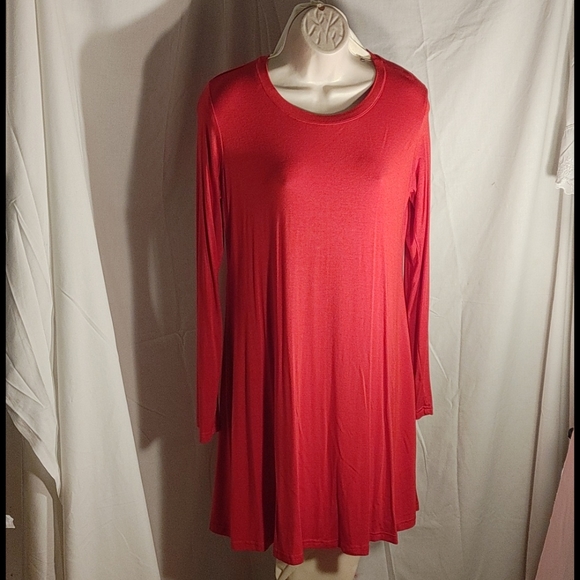 Size M Red Flowy Dress - Picture 1 of 4